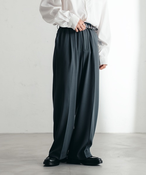 epnok（エプノック）の「1タックワイドパンツ（スラックス・メンズ・ダークブラウン/グレイッシュブルー/ダークベージュ・SMALL/MEDIUM/LARGE）」の3枚目の写真