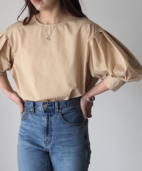 Riberry(リベリー)の「パフスリーブプルオーバー(シャツ/ブラウス・レディース・ベージュ/オフホワイト/ブルー・MEDIUM)」の21枚目の写真