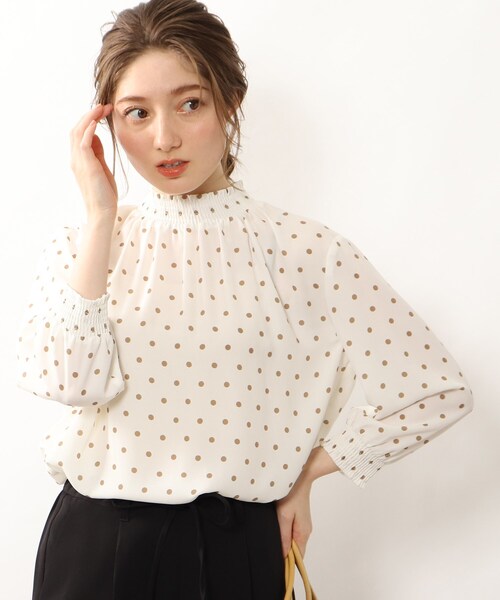 DRESKIP（ドレスキップ）の「◆【洗濯機可】シャーリング使いプリントブラウス（シャツ/ブラウス・レディース・ベージュ系その他2/グリーン系その他5/ホワイト系3/ホワイト系8/ネイビー系5/オレンジ系5・02/03/04）」の14枚目の写真