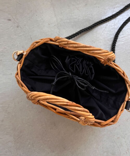 DEICY（デイシー）の「Square Mini Basket（かごバッグ・レディース・ベージュ・FREE）」の3枚目の写真