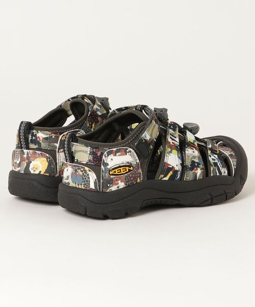 KEEN（キーン）の「NEWPORT H2 / ニューポート エイチツー / キッズ サンダル（サンダル・キッズ・マルチ・21cm/22.5cm/20cm/23.5cm/22cm）」の2枚目の写真