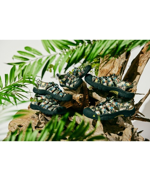 KEEN（キーン）の「NEWPORT H2 / ニューポート エイチツー / キッズ サンダル（サンダル・キッズ・マルチ・21cm/22.5cm/20cm/23.5cm/22cm）」の4枚目の写真