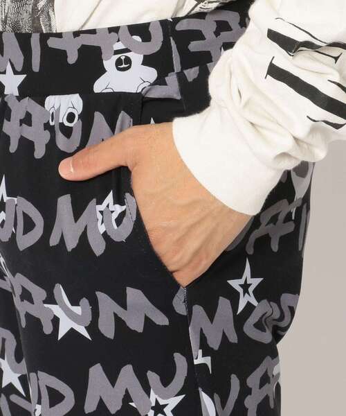 STUD MUFFIN（スタッドマフィン）の「STUD MUFFIN/スタッドマフィン/GRAFGRAM柄ナイロンストレッチ ラッシュショーツ（ラッシュガード・メンズ・ホワイト/ブラック・2/4/3）」の16枚目の写真