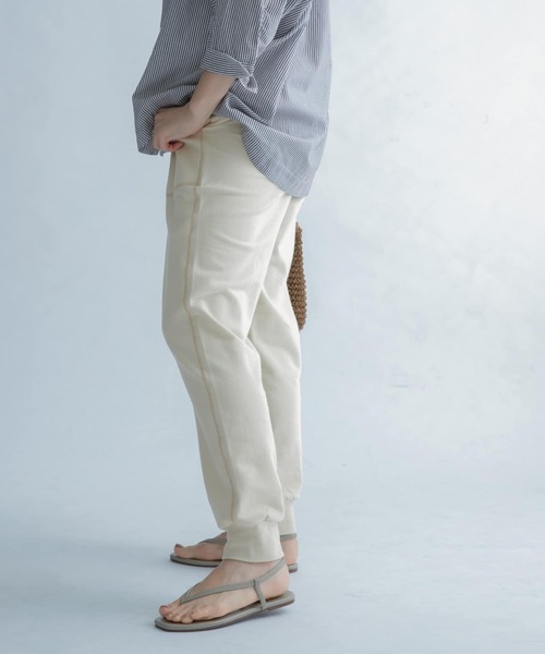 FORK&SPOON（フォークアンドスプーン）の「FORK&SPOON　イージーカットパンツ（その他パンツ・レディース・アイボリー/ブラック・1）」の3枚目の写真