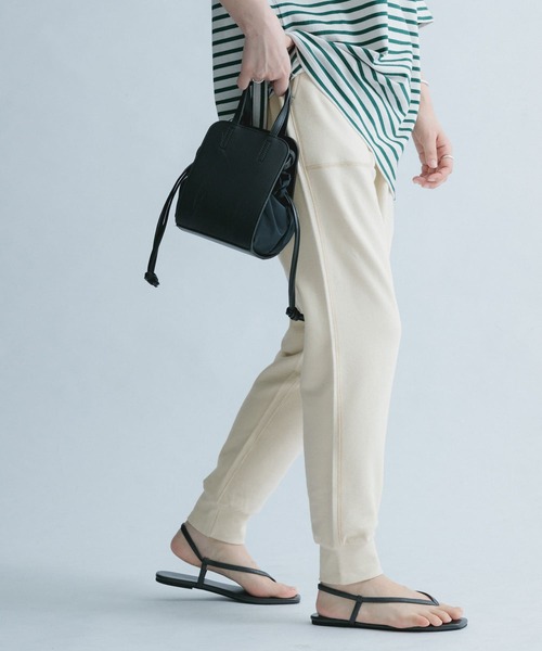 FORK&SPOON（フォークアンドスプーン）の「FORK&SPOON　イージーカットパンツ（その他パンツ・レディース・アイボリー/ブラック・1）」の13枚目の写真