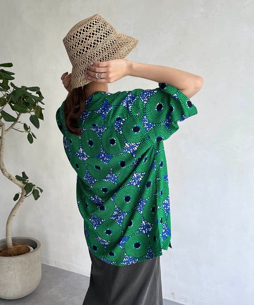 CAPRICIEUX LE'MAGE(カプリシューレマージュ)の「アフリカンレーヨンシャツ(シャツ/ブラウス・レディース・イエロー/グリーン・M)」の6枚目の写真