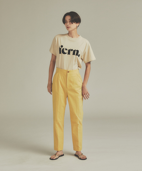 qualite（カリテ）の「fernロゴTシャツ（Tシャツ/カットソー・レディース・ホワイト/ダークグリーン/ベージュ・フリー）」の6枚目の写真