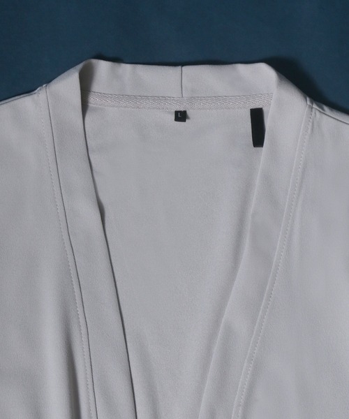 ANPAS（アンパス）の「Georgette Buttonless Loose Cardigan/ジョーゼット ボタンレス 5分袖 ルーズカーディガン（カーディガン/ボレロ・メンズ・ブラック/ライトグレー/ネイビー・LL/M/L）」の19枚目の写真