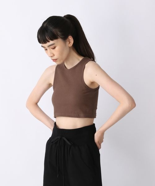 JEANASIS(ジーナシス)の「【YOGA】カップツキクロップドタンク/299389(タンクトップ・レディース・ホワイト/ブラック/ブラウン・FREE)」の4枚目の写真