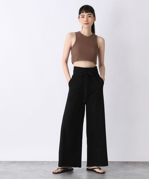 JEANASIS(ジーナシス)の「【YOGA】カップツキクロップドタンク/299389(タンクトップ・レディース・ホワイト/ブラック/ブラウン・FREE)」の8枚目の写真