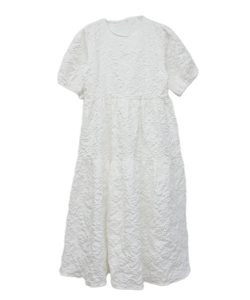 ISOOK(アイスー)の「Emboss volume one-piece / エンボスボリュームワンピース(ai select)(ワンピース・レディース・ブラック/ホワイト・FREE)」の10枚目の写真