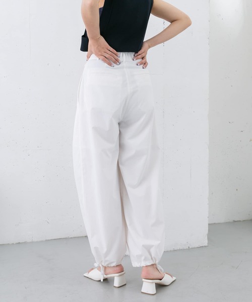 KBF（ケイビーエフ）の「フラップミリタリーパンツ（その他パンツ・レディース・ネイビー/オフホワイト/グリーン・ONE）」の6枚目の写真