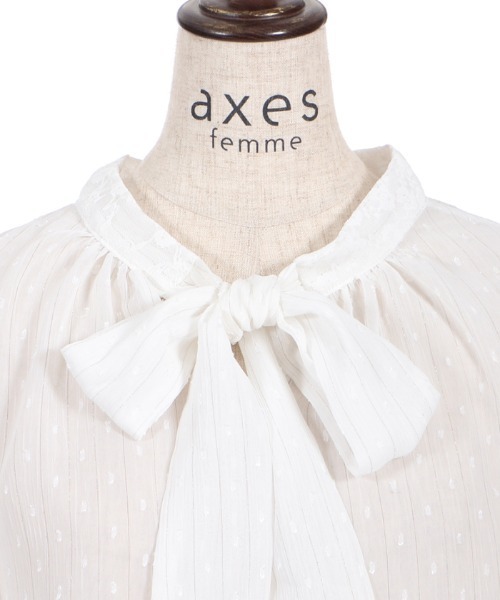 axes femme(アクシーズファム)の「2WAYラメ混ドビー素材ブラウス(シャツ/ブラウス・レディース・ホワイト/ブラック/ネイビー・FREE)」の15枚目の写真
