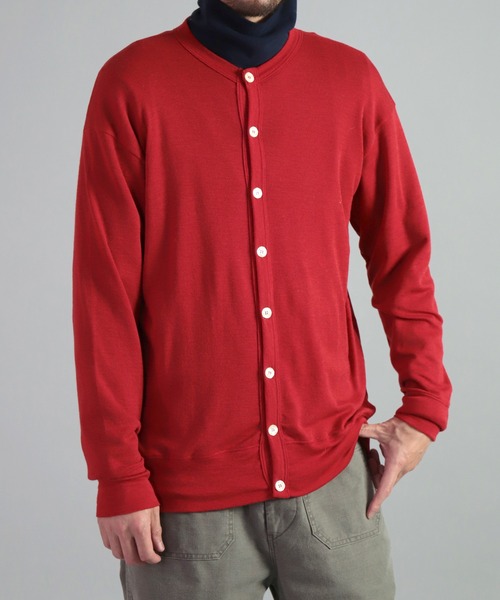 gicipi（ジチピ）の「[ gicipi ] CHINGHIALE/2210A　クルーネックカーディガン（カーディガン/ボレロ・メンズ・レッド/ブラック・3/4）」の4枚目の写真