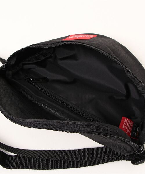 Manhattan Portage（マンハッタンポーテージ）の「Doyers Waist Bag（ボディバッグ/ウエストポーチ・メンズ・ブラック・X-SMALL）」の15枚目の写真