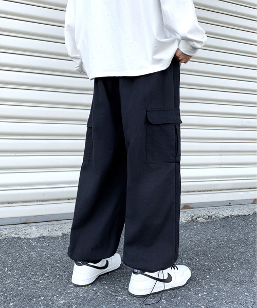 neos（ネオス）の「【neos -addictive design-】ワイドシルエット サイドポケット バルーン パラシュートカーゴ パンツ（カーゴパンツ・メンズ・ベージュ/ブラック/カーキ・MEDIUM/LARGE/X-LARGE）」の11枚目の写真