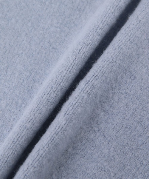 ADAM ET ROPE'(アダムエロペ)の「【一部WEBサイト限定(一部店舗展開あり)】コクーンVネックカーディガン(カーディガン/ボレロ・レディース・ブラック/ライトグレー/サックスブルー/レッド/ピンク・FREE)」の21枚目の写真