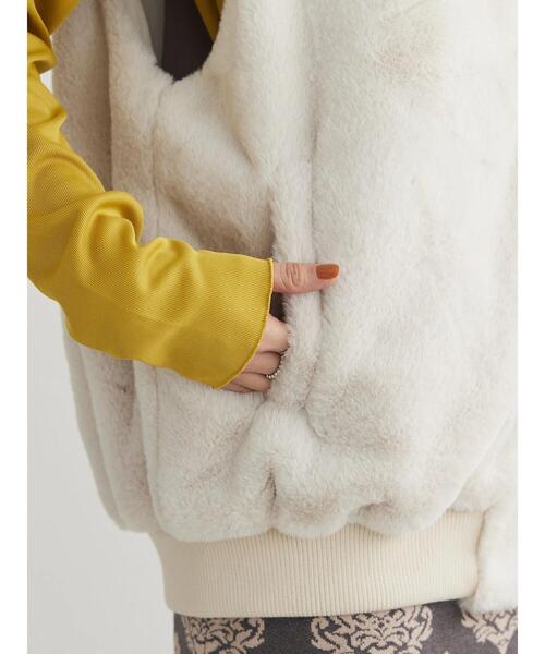 Sugar spoon（シュガースプーン）の「・SUGAR SPOON 2wayファーベスト（その他アウター・レディース・グレイッシュベージュ/ブラック/アイボリー・FREE）」の11枚目の写真