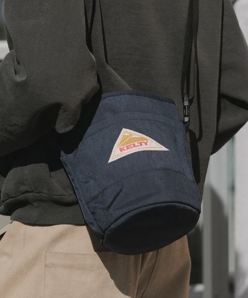 KELTY(ケルティ)の「KELTY/ケルティ ROUND BOTTOM TOTE ブランドロゴ ショルダーバッグ バケツバッグ(ショルダーバッグ・メンズ・ブラウン/ブラック/タン/オリーブ/セージグリーン/モカ/グレー/ネイビー/マスタード・FREE)」の8枚目の写真