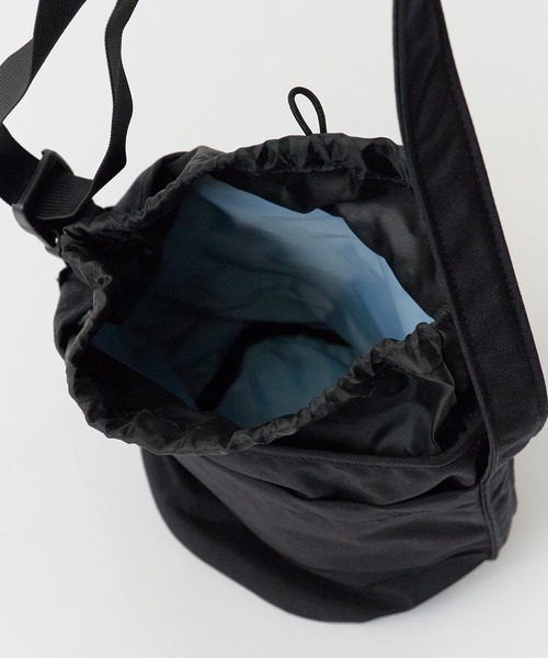 KELTY(ケルティ)の「KELTY/ケルティ ROUND BOTTOM TOTE ブランドロゴ ショルダーバッグ バケツバッグ(ショルダーバッグ・メンズ・ブラウン/ブラック/タン/オリーブ/セージグリーン/モカ/グレー/ネイビー/マスタード・FREE)」の16枚目の写真
