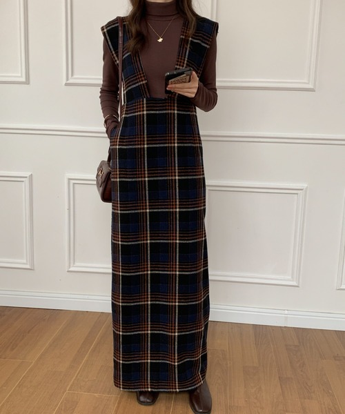 ABITOKYO(アビトーキョー)の「バックスリットチェック柄ロングジャンパースカート(ジャンパースカート・レディース・ネイビー/チャコールグレー/ベージュ・M/L)」の8枚目の写真