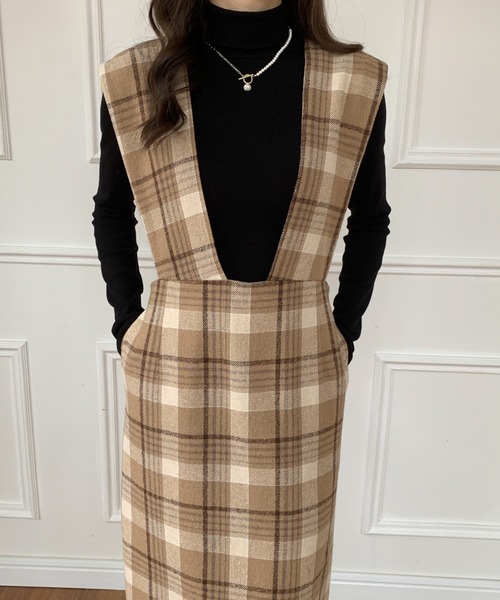 ABITOKYO(アビトーキョー)の「バックスリットチェック柄ロングジャンパースカート(ジャンパースカート・レディース・ネイビー/チャコールグレー/ベージュ・M/L)」の18枚目の写真