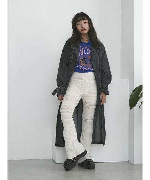 jouetie（ジュエティ）の「フリルフィットフレアパンツ（その他パンツ・レディース・オフホワイト/ブラック/ブルー・MEDIUM）」の8枚目の写真