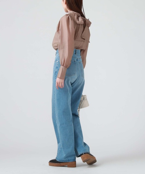 archives(アルシーヴ)の「2WAYボウタイパワショルブラウス(シャツ/ブラウス・レディース・ピンクベージュ/アイボリー/ブラック/ブルー・MEDIUM)」の17枚目の写真