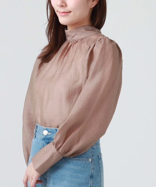 archives(アルシーヴ)の「2WAYボウタイパワショルブラウス(シャツ/ブラウス・レディース・ピンクベージュ/アイボリー/ブラック/ブルー・MEDIUM)」の20枚目の写真