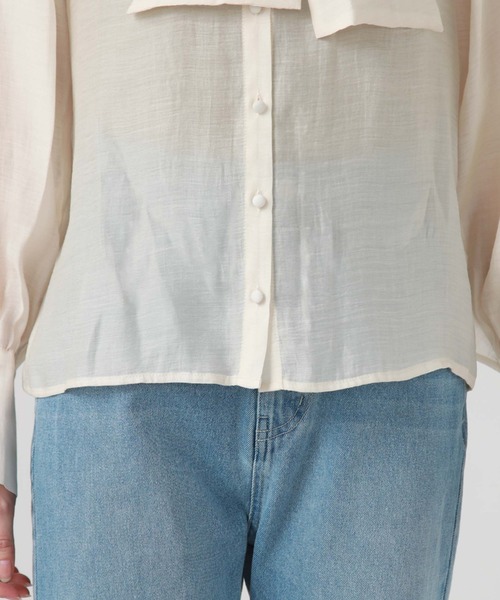 archives(アルシーヴ)の「2WAYボウタイパワショルブラウス(シャツ/ブラウス・レディース・ピンクベージュ/アイボリー/ブラック/ブルー・MEDIUM)」の19枚目の写真