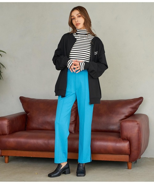 ANAP(アナップ)の「サイドスリットポンチパンツ(その他パンツ・レディース・グリーン/ライトベージュ/ブラック/ブルー・FREE)」の17枚目の写真