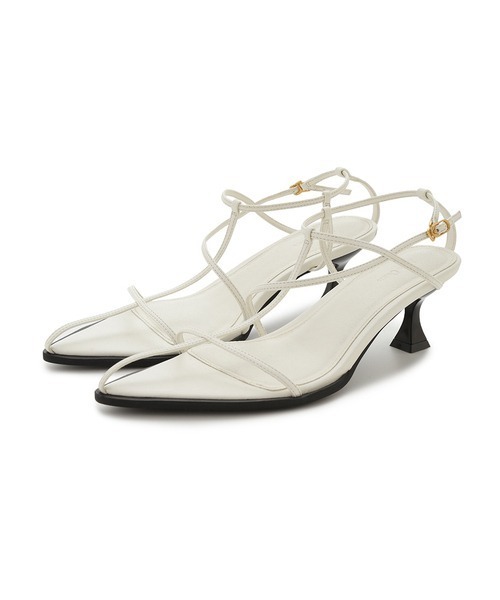 Mila Owen（ミラオーウェン）の「ポインテッドTストラップサンダル（サンダル・レディース・ブラック/ホワイト/レッド/キャメル・38/36/37）」の7枚目の写真