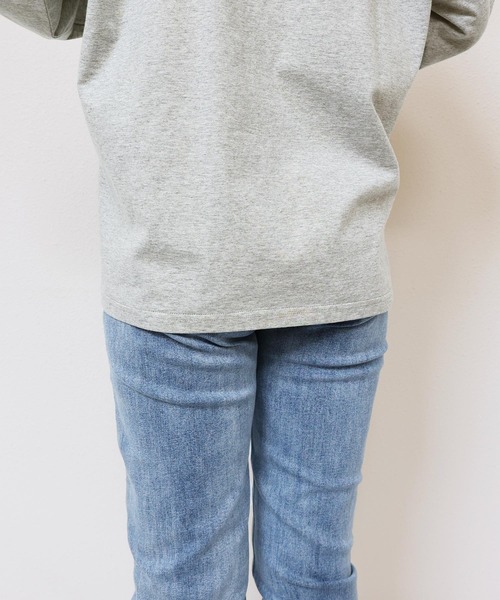 andme（アンドミー）の「ロゴプリントボリューム袖コットン長袖Tシャツ（Tシャツ/カットソー・レディース・チャコールグレー/グレー/オフホワイト/オートミール/スミクロ/ブラウン/ブルー系その他・M）」の15枚目の写真