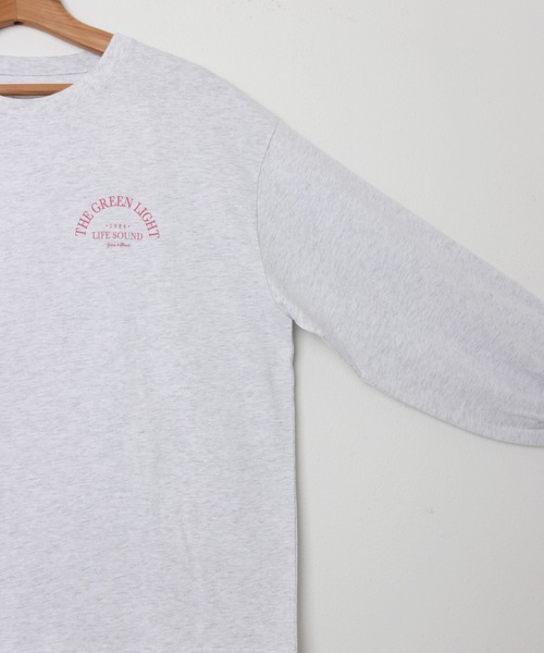 andme（アンドミー）の「ロゴプリントボリューム袖コットン長袖Tシャツ（Tシャツ/カットソー・レディース・チャコールグレー/グレー/オフホワイト/オートミール/スミクロ/ブラウン/ブルー系その他・M）」の19枚目の写真