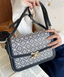 moment+ | フェイクレザー＆モノグラム/キャンバスショルダーバッグ(ショルダーバッグ)