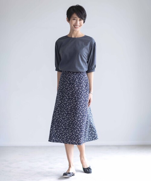 J.PRESS(ジェイプレス)の「【WEB限定】 ギャザー ミュール(その他シューズ・レディース・ブラック系/ベージュ系/シルバー系・24.5/23.5/22.5)」の18枚目の写真