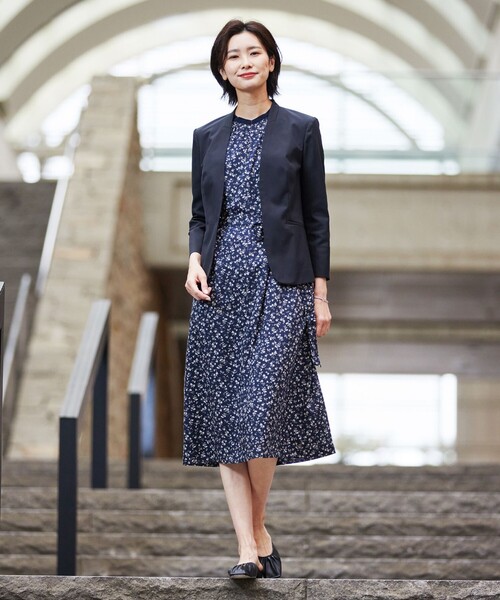 J.PRESS(ジェイプレス)の「【WEB限定】 ギャザー ミュール(その他シューズ・レディース・ブラック系/ベージュ系/シルバー系・24.5/23.5/22.5)」の21枚目の写真