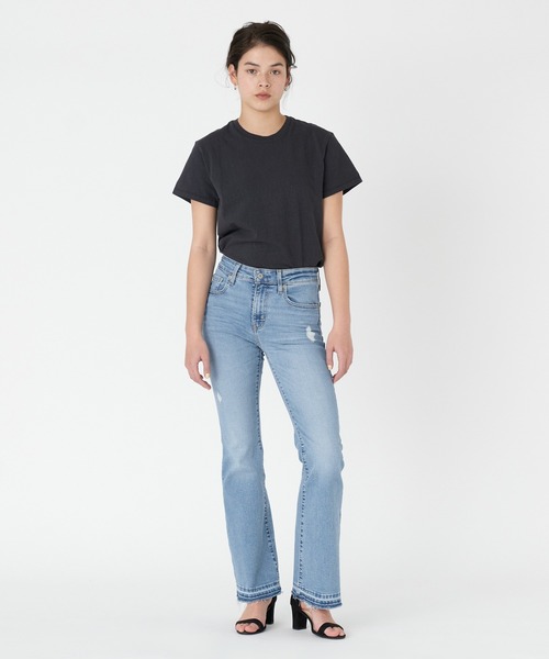 Levi's（リーバイス）の「リーバイス/Levi's 726(TM) ハイライズフレア ライトインディゴ（その他パンツ・レディース・ライトインディゴブルー・23inch/24inch/25inch/26inch/27inch/28inch）」の4枚目の写真