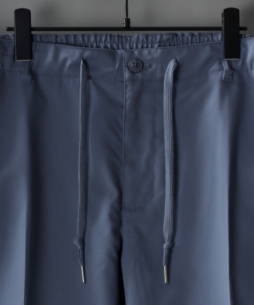 SITRY（シトリー）の「T/R loose tapered pants/ルーズ テーパード パンツ（スラックス・メンズ・モカ/グリーン/サックスブルー/ブラック/ベージュ/カーキ・M/L/XL）」の8枚目の写真