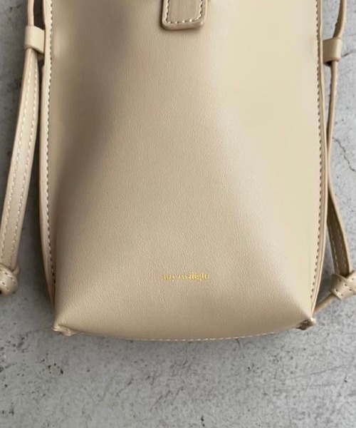 my twilight(マイトワイライト)の「mytwilightぷっくりマルチミニポシェット(ショルダーバッグ・レディース・ベージュ/アイボリー/ブラック・FREE)」の8枚目の写真