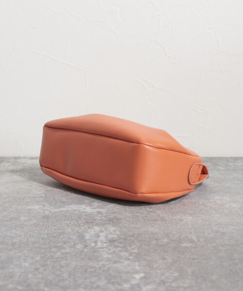 fredy emue（フレディエミュ）の「ワンハンドルギャザー2wayバッグ（トートバッグ・レディース・オフホワイト/ブラック/オレンジ・FREE）」の18枚目の写真