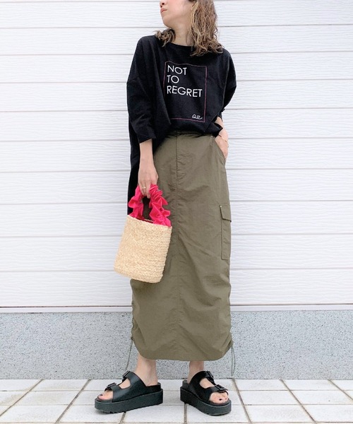 Q（キュー）の「ドロストミリタリーナロースカート（スカート・レディース・カーキ/ベージュ・MEDIUM）」の10枚目の写真