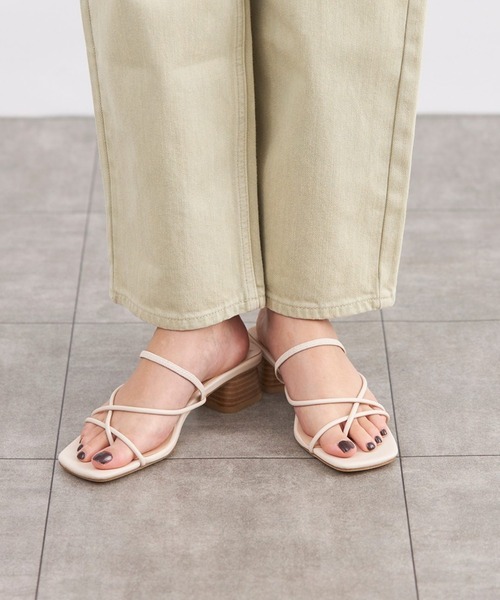 Fabby fabby（ファビィーファビィー）の「コードバックストラップサンダル（サンダル・レディース・ブラック/オフホワイト/ライトグリーン・SS/SMALL/MEDIUM/LARGE）」の2枚目の写真