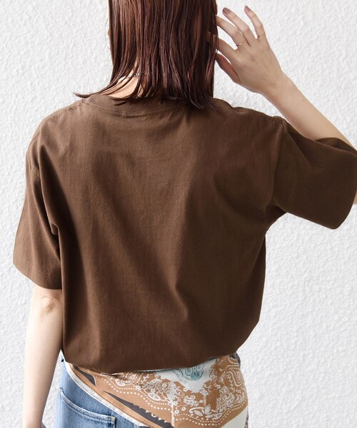 SHIPS(シップス)の「【累計販売数9万枚突破!!】【WEB限定】 SHIPS ラウンド プリント ロゴ TEE(Tシャツ/カットソー・レディース・ホワイト/ブラック/ライトホワイト/ネイビー/ダークブルー/ブラック系/シルバーグレー/ホワイト系/ブラック系1/ライトグレー/ライトブルー/ピンク/ブルー系/ブラウン・SMALL/MEDIUM/LARGE)」の17枚目の写真