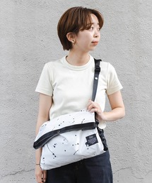 ウォータプルーフA3対応サコッシュ