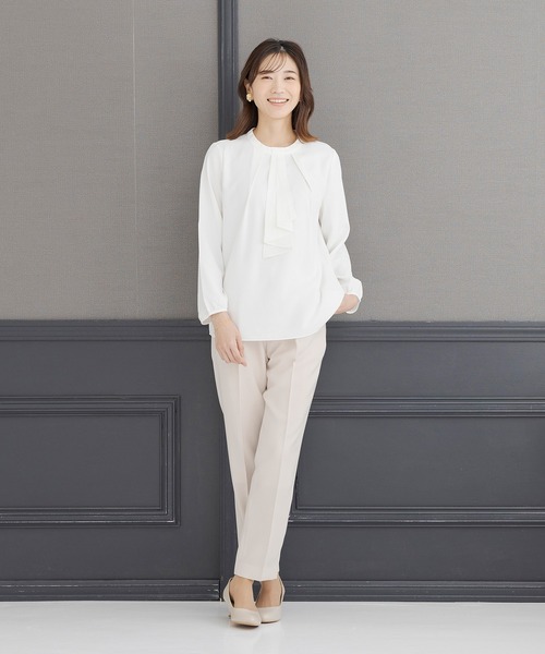 CARETTE（カレット）の「ボウタイ付きブラウス（シャツ/ブラウス・レディース・ホワイト・MEDIUM/SMALL/LARGE）」の10枚目の写真