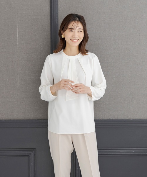 CARETTE（カレット）の「ボウタイ付きブラウス（シャツ/ブラウス・レディース・ホワイト・MEDIUM/SMALL/LARGE）」の5枚目の写真