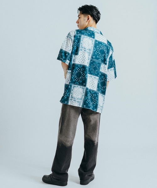 Ressaca(レサーカ)の「オーバーサイズ アソート オープンカラー半袖アロハ総柄シャツ(シャツ/ブラウス・メンズ・ターコイズブルー/ブルー/ブラック系その他/ブラック×ブルー/ダークオレンジ/ライトブルー/スカイブルー/ブラック/ブラック系その他2/ホワイト×グリーン/ブラック×レッド/ブラック×グリーン/パープル/グリーン系その他/ダークブルー/グリーン/ブラウン/ライトグリーン・M/L/XL/XXL)」の22枚目の写真