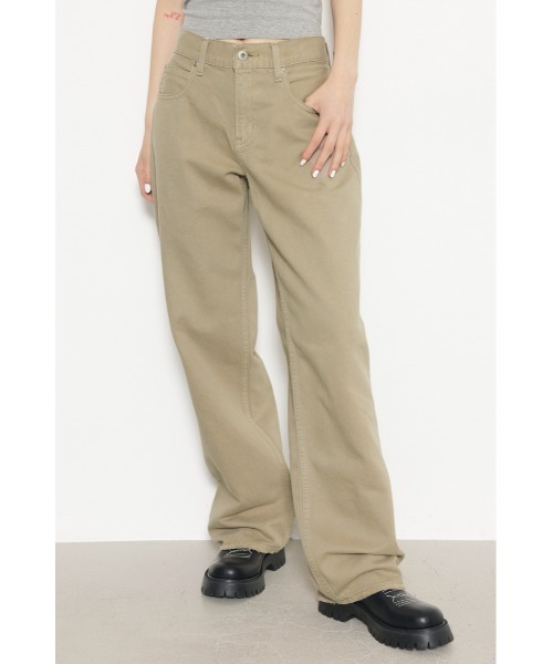 LAGUA GEM（ラグアジェム）の「STRAIGHT カラーデニム（デニムパンツ・レディース・ブラック/ベージュ/アイボリー・22inch/23inch/24inch/25inch/26inch）」の5枚目の写真