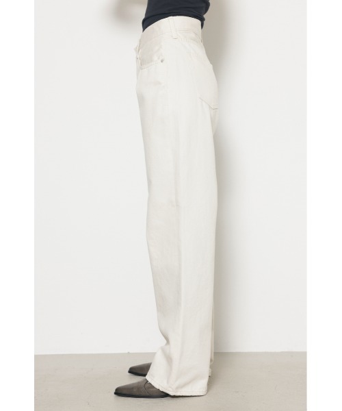 LAGUA GEM（ラグアジェム）の「STRAIGHT カラーデニム（デニムパンツ・レディース・ブラック/ベージュ/アイボリー・22inch/23inch/24inch/25inch/26inch）」の14枚目の写真